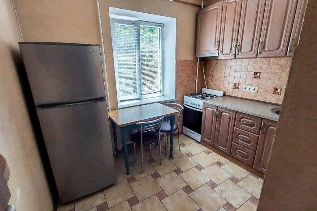 Cozy Flat Apartment Киев Екстериор снимка
