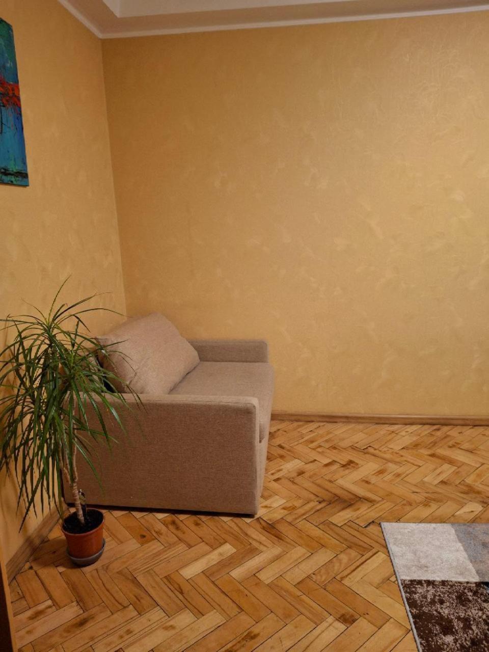 Cozy Flat Apartment Киев Екстериор снимка